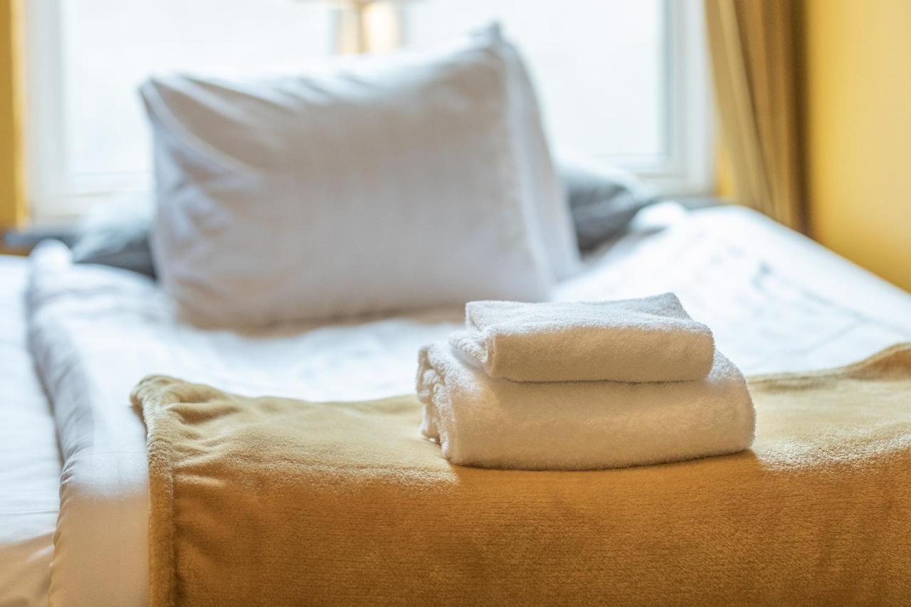 Cameo Boutique Hotell إيستاد المظهر الخارجي الصورة